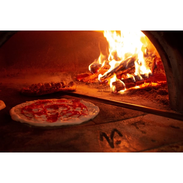 Lò Nướng Bánh Pizza Bằng Củi