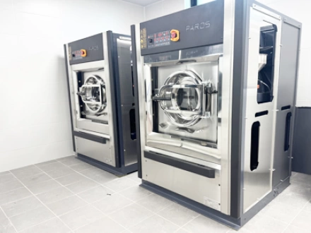 Máy giặt công nghiệp Paros