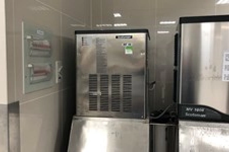 Chia sẻ kinh nghiệm vận hành máy sản xuất đá viên tinh khiết