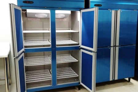 Hướng dẫn sử dụng tủ mát 4 cánh đúng hiệu quả và tăng tuổi thọ 